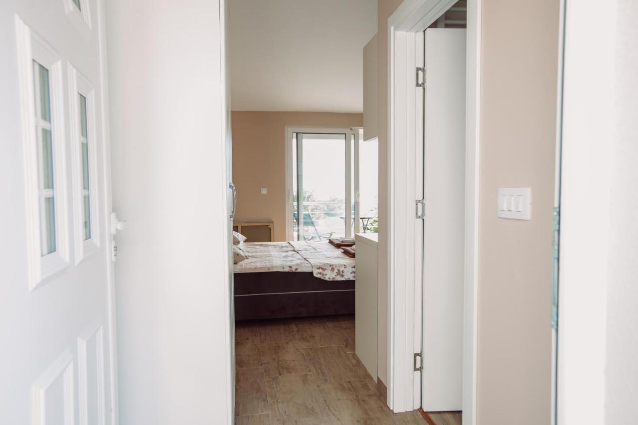 Apartmani Peko Kotor Exteriör bild