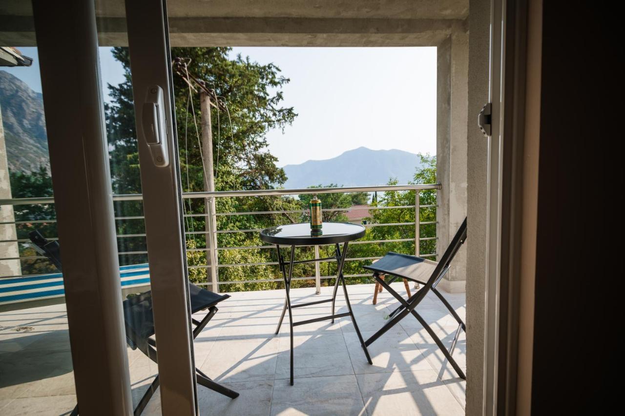Apartmani Peko Kotor Exteriör bild