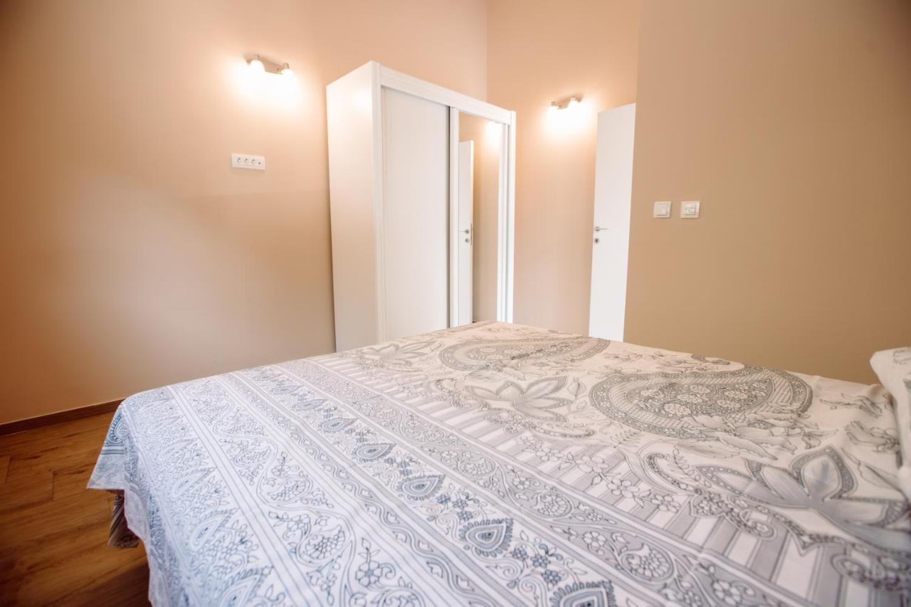 Apartmani Peko Kotor Exteriör bild