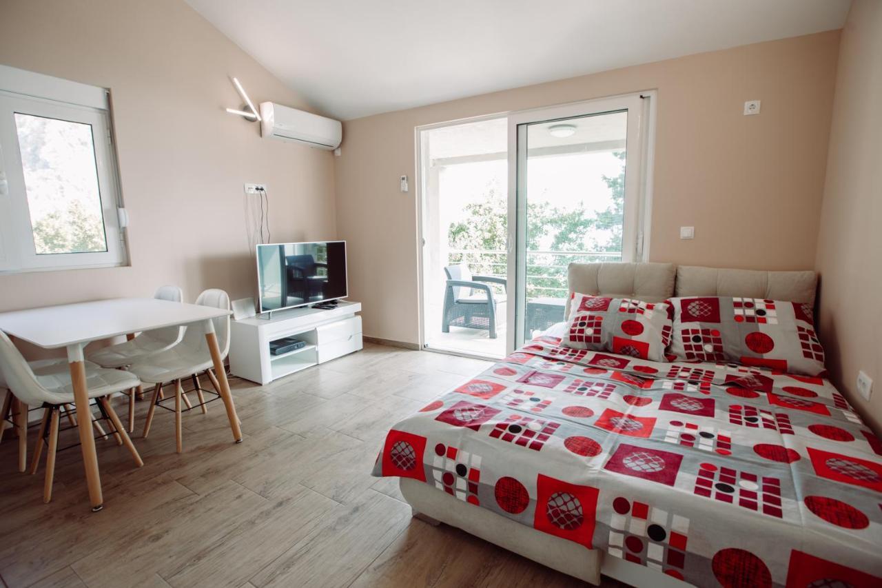 Apartmani Peko Kotor Exteriör bild